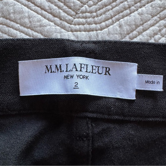 MM Lafleur The Daria '90s Black 
Jean-Eco Better Than Denim Straight Leg Size 2 - Picture 14 of 14